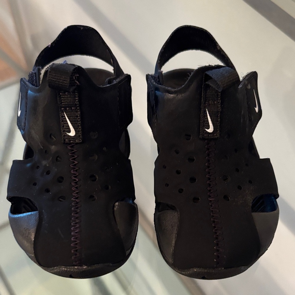 Nike Sunray Black Sandals